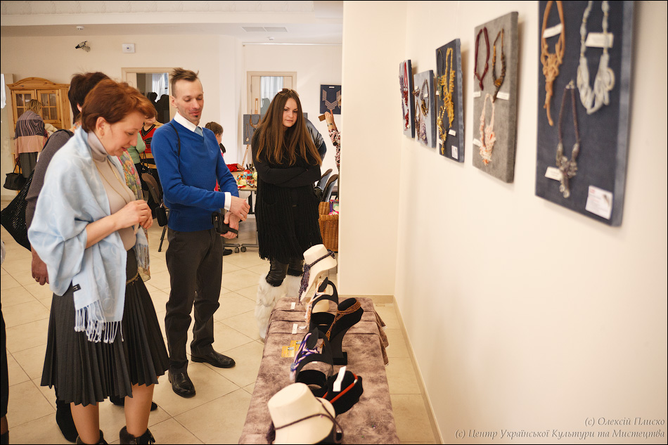 Центр Украинской Культуры и Искусства Центр Української Культури та Мистецтва фото выставки мероприятия dolesko.com